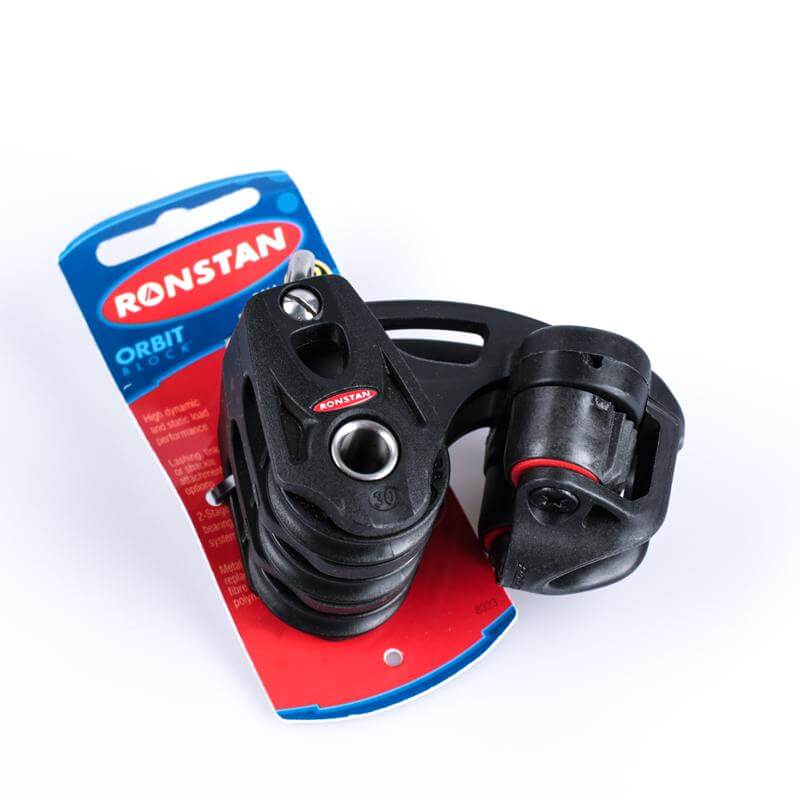 Ronstan Series 30 Ball Bearing Orbit Block™ - Triple, cleat, non-swivel shackle head
